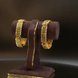 Kundan Bangles